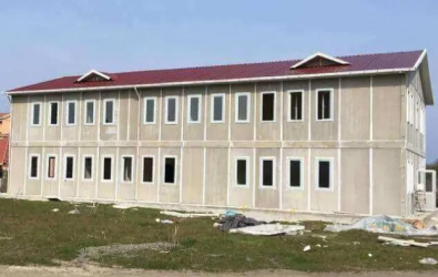 İki Katlı Prefabrik Yatakhanelerin Yapım Aşamaları Nelerdir?